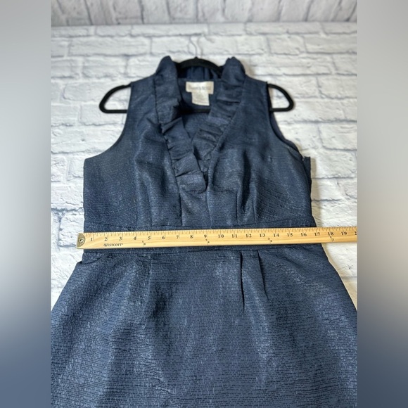 Danny & Nicole Navy Ribbed Sheath Knee Length Dress with Ruffled VNeck Collar. - Picture 7 of 10